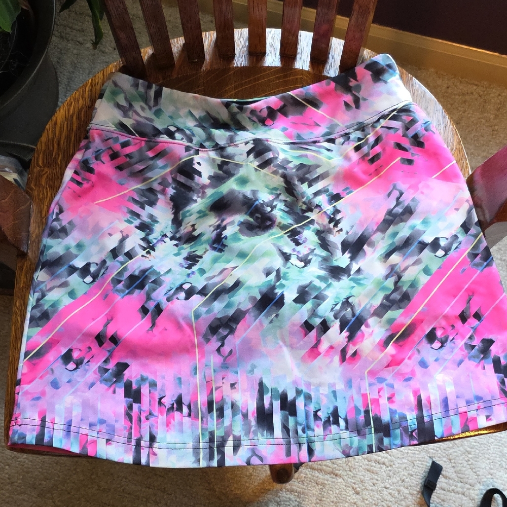 Fila Skort With Front Refective Zip Pocket!! NWOT
